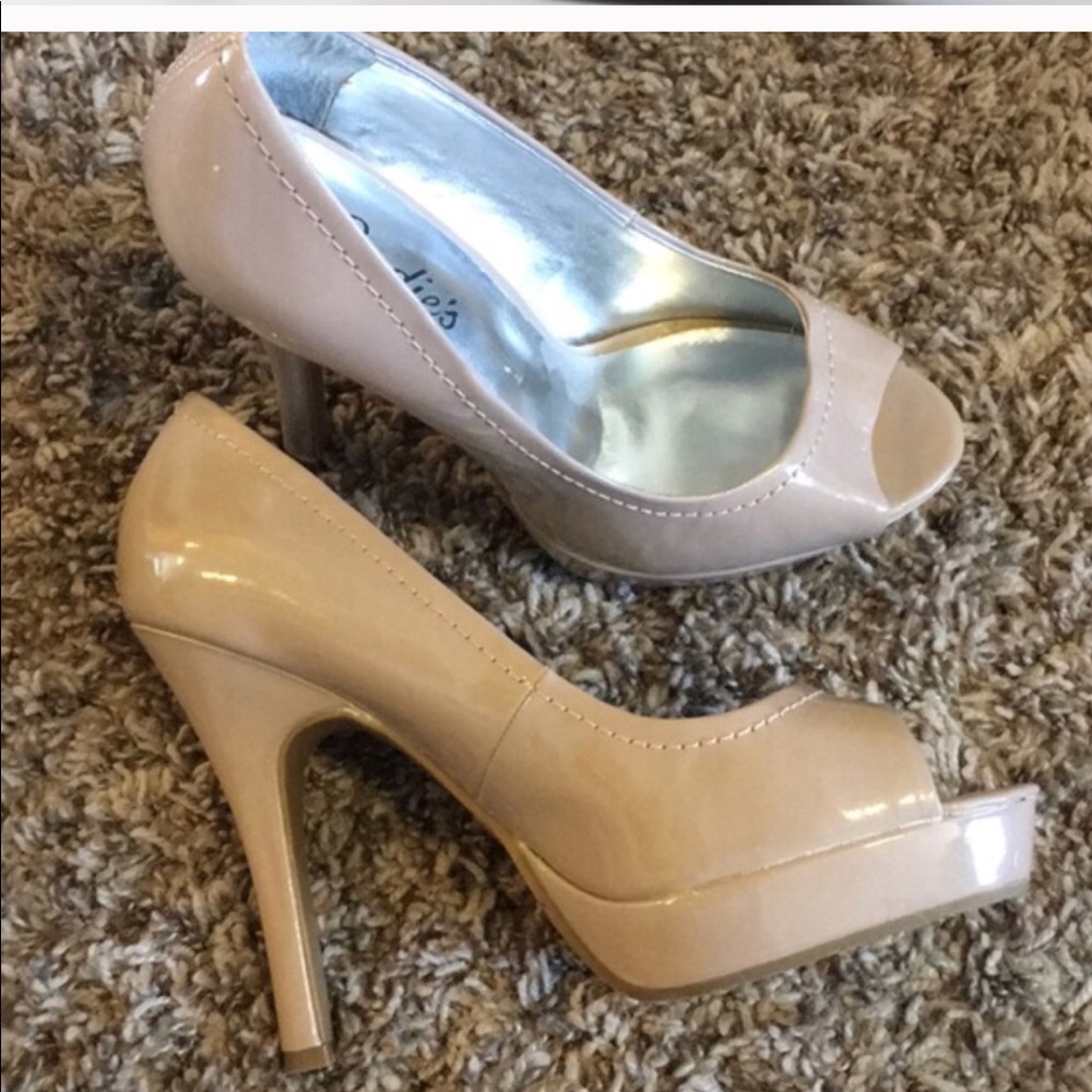 CLASSIC STYLE OPEN TOE NUDE HEELS